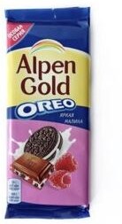 Шоколад Alpen Gold Oreo Яркая малина, 95 г