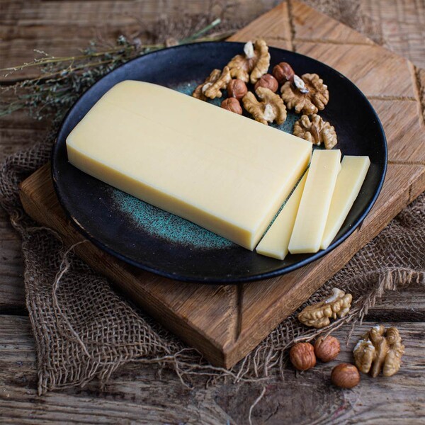 Сыр «Чеддер»