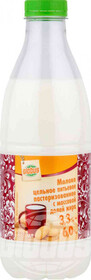 Молоко цельное питьевое пастеризованное Глобус 3,3-6,0%, 930 мл