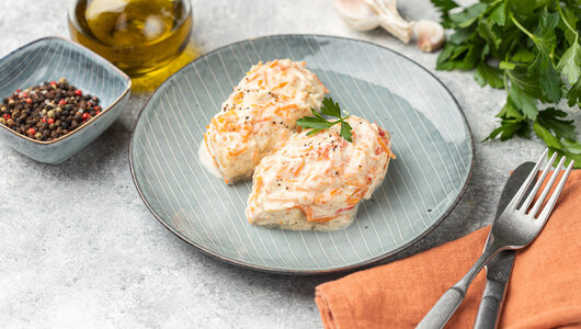 Голубцы ленивые в сметанном соусе