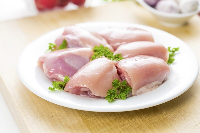 Бедро куриное охлажденное в вакуумной упаковке РЖЕВСКОЕ... X 1 кг