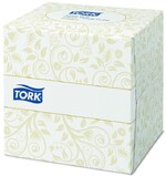 Салфетки для лица в кубе 100 листов, ультрамягкие Tork Premium F1, 1,02 кг., картонная коробка