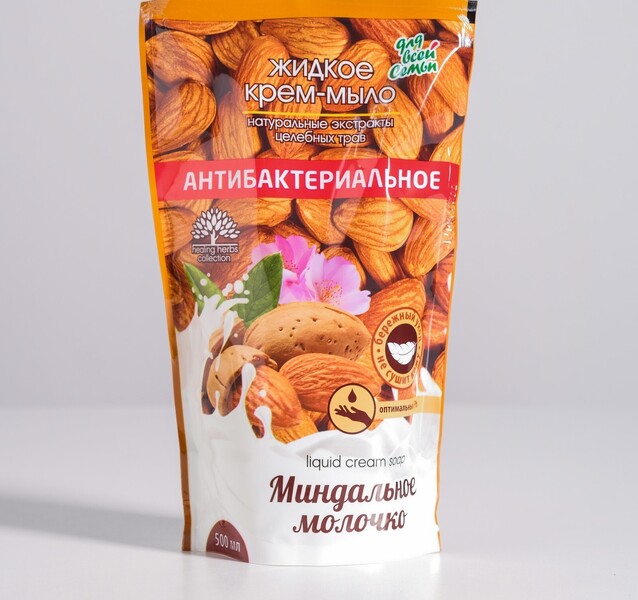 Жидкое крем-мыло «Для всей семьи» антибактериальное Миндальное молочко, 500 мл.
