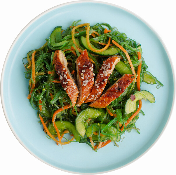 Салат с угрем в соусе унаги с морскими водорослями 180 г Уже Готово Россия