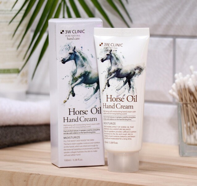 Питательный крем для рук 3W CLINIC с лошадиным жиром, 100 мл
