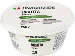 Сыр мягкий Unagrande Ricotta из свежего молока 50% 250 г