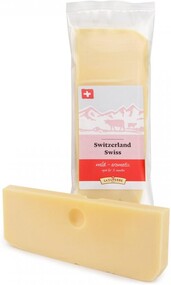 Сыр твердый LeSuperbe Швейцарский 49% 180 г