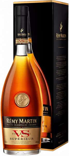 Коньяк Remy Martin VS Superieur, 0.7 л