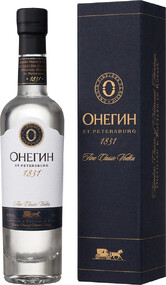 Водка Онегин 0.05 л в коробке