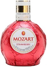 Ликер Mozart Distillerie White Chocolate Cream Strawberry 15% 0.5л