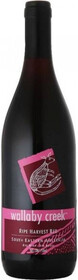 Вино Уоллоби Крик Райп Харвест Ред красное полусладкое с защищенным географическим указанием (Wallaby Creek Ripe Harvest Red), 9,1-15,0 %, 0.75л