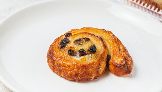 Завиток с изюмом, кафе