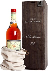 Арманьяк «Baron G. Legrand 1981 Bas Armagnac» в деревянной подарочной упаковке, 0.7 л