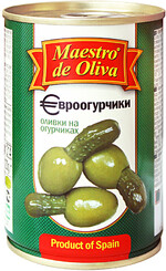 Оливки Maestro de Oliva на огурчике в оливковом масле