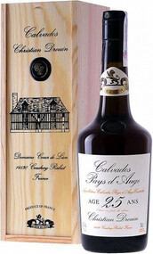 Coeur de Lion Calvados 25 ans, wooden box, 0.7 л