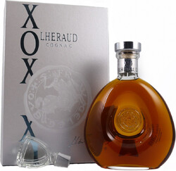 Коньяк Lheraud XO Charles VII, gift box 0.7 л