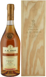 A.E. Dor VS Selection, wooden box, 1.5 л