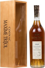 Коньяк Maxime Trijol Cognac Petite Champagne 1969 (gift box) 0.7л