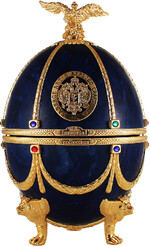 Водка «Императорская Коллекция в футляре в форме яйца Фаберже Сапфир» в бархатной коробке, 0.7 л