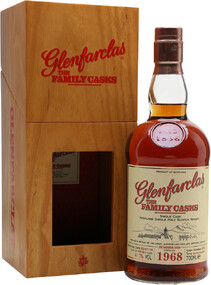 Виски Glenfarclas 1968 Family Casks No. 5243 0.7 л в деревянном ящике