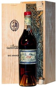 Арманьяк Baron G. Legrand 1929 Bas Armagnac 0.7 л в деревянном ящике