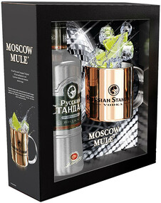 Водка Russian Standart Original (gift box) 0.7л