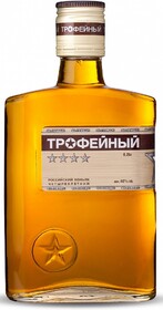 Коньяк ТРОФЕЙНЫЙ Российский 4 года, 40%, 0.25л Россия, 0.25 L