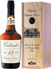 Кальвадос «Christian Drouin Calvados 15 ans» в деревянной подарочной упаковке, 0.7 л