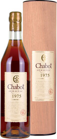 Арманьяк «Chabot» 1975 г. в подарочной упаковке, 0.7 л