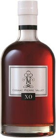 Коньяк Pierre Vallet Cognac XO (gift box) 0.7л