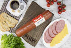 Колбаса Ремит Швейцарская полукопченая в/у, 1кг