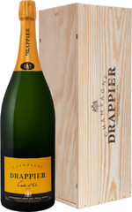 Игристое вино Drappier Carte d’Or Brut Champagne AOP in gift box n/v 3л