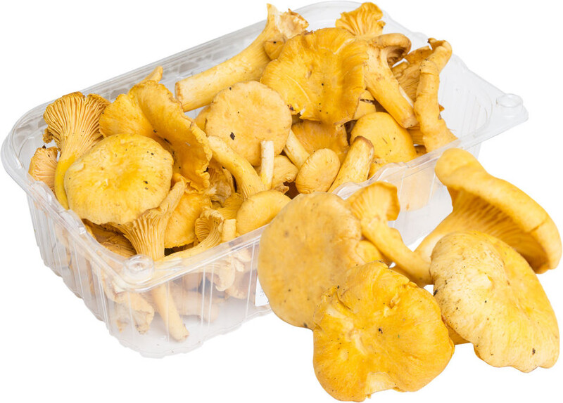 Грибы Лисички свежие 250г