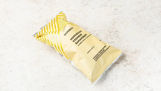 Мороженое пломбир банановый в ваф. стаканчике