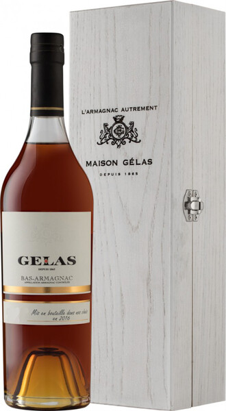 Арманьяк «Gelas Bas Armagnac» 1990 г., в деревянной коробке, 0.7 л