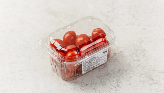 Томаты черри сливовидные красные, 250 г