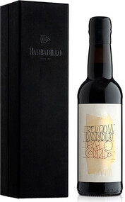 Херес сухой «Barbadillo Reliquia Palo Cortado» в подарочной упаковке, 0.375 л