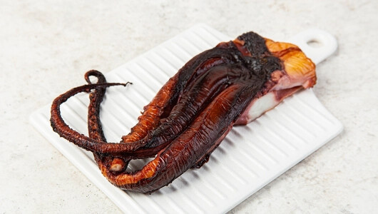 Щупальца кальмара горячего копчения, вес