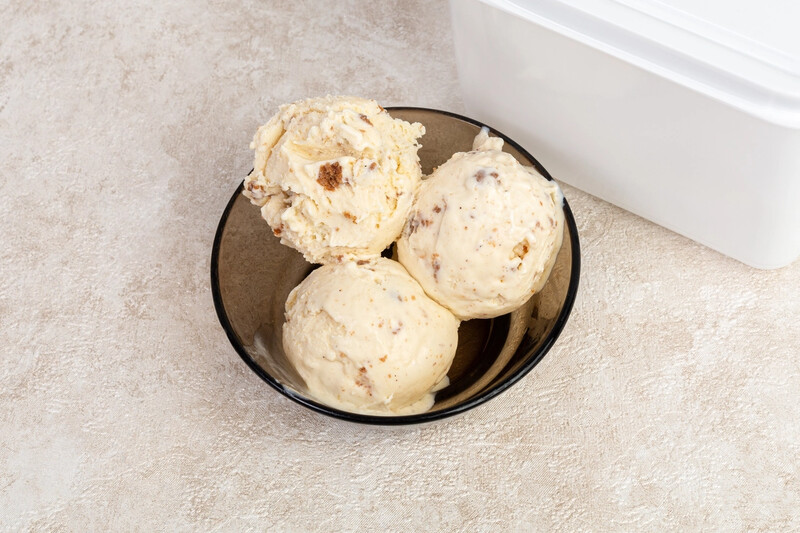 Мороженое пломбир «Лимонное с имбирным печеньем», вес