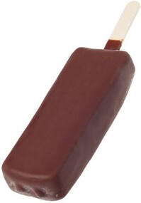 Мороженое Ростагроэкспорт  пломбир в темном шоколаде с ванилью эскимо 12% 80г