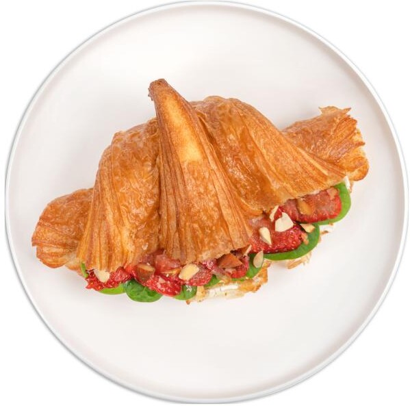 Круассан АШАН с клубникой, голубым сыром и шпинатом, 1 шт