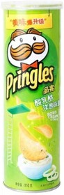 Чипсы Pringles со вкусом сметаны и лука 110 гр., туба