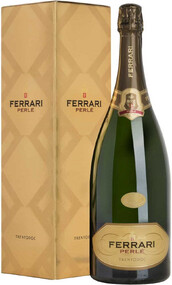 Вино игристое белое брют «Ferrari Perle Brut Trento» 2009 г., в подарочной упаковке, 0.75 л