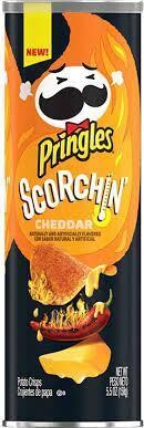Чипсы Pringles Scorchin Чеддар 158 гр., туба