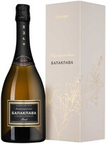 Вино игристое белое брют «Балаклава Шардоне Брют» в подарочной упаковке, 0.75 л