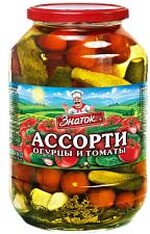 Ассорти Знаток огурцы и томаты 1,5 кг., стекло
